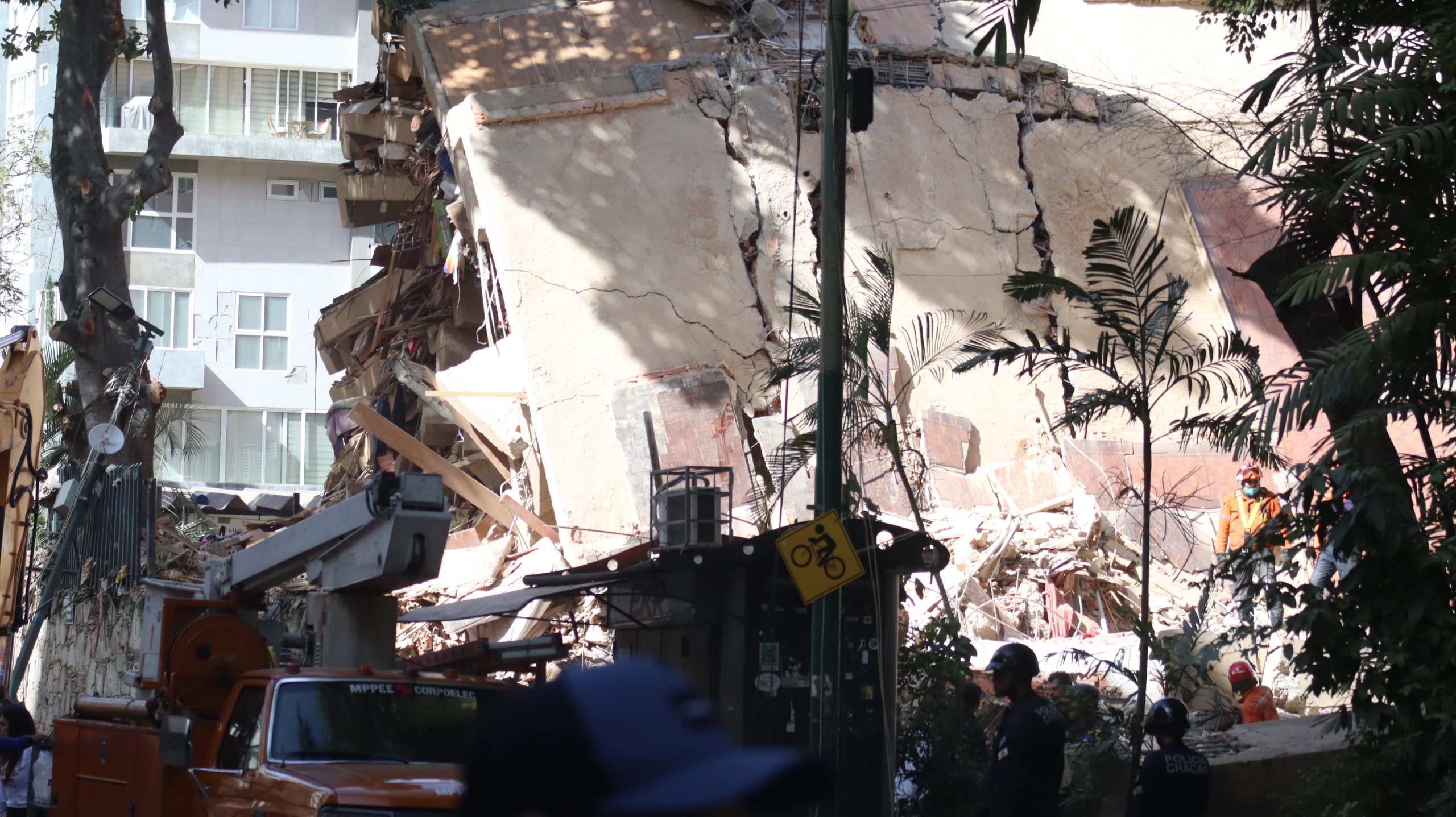 Evaluación de inmuebles en alerta tras terremotos en Chacao