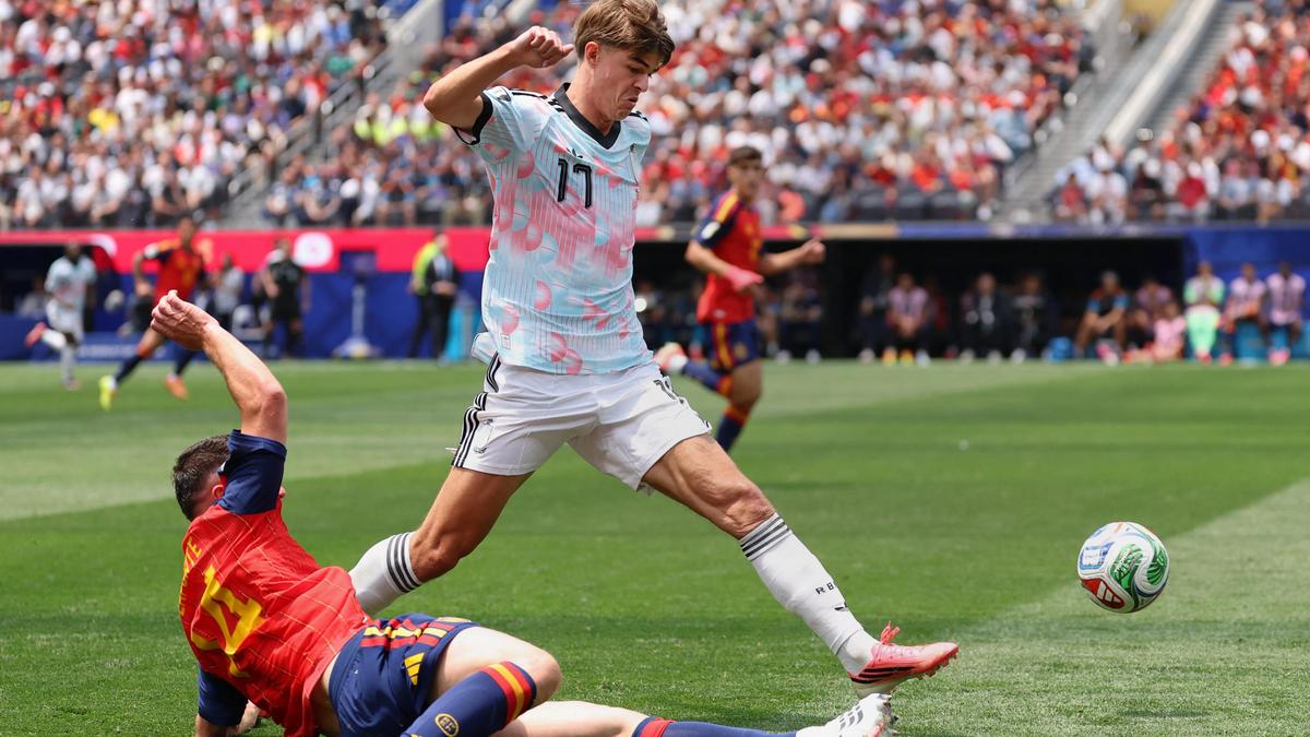 Spain and Belgium remain level after De Ketelaere cancels out Fabián Ruiz's opener in World Cup quarterfinal