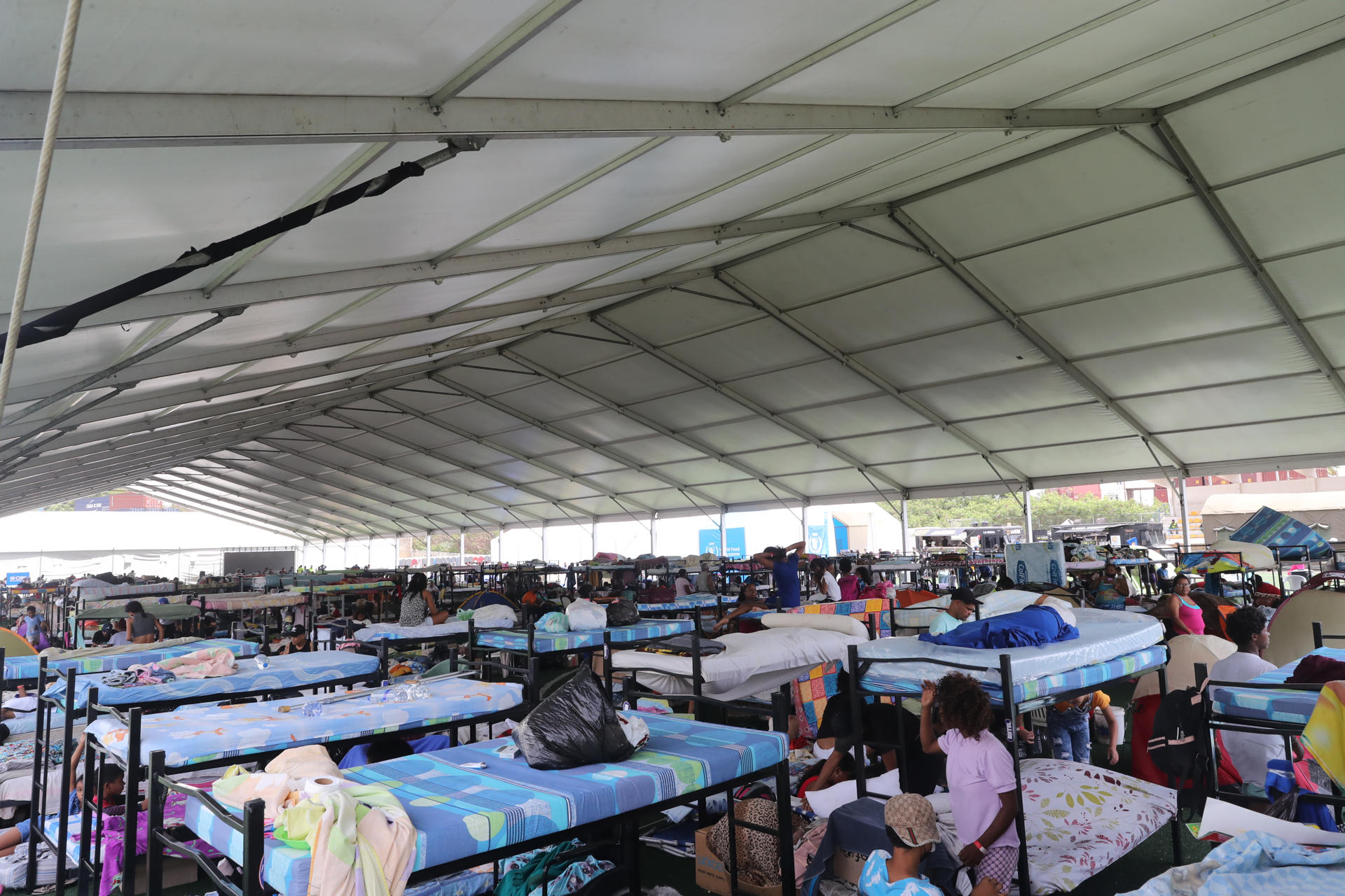 Venezuela: Government Launches Biometric Census for Earthquake Victims