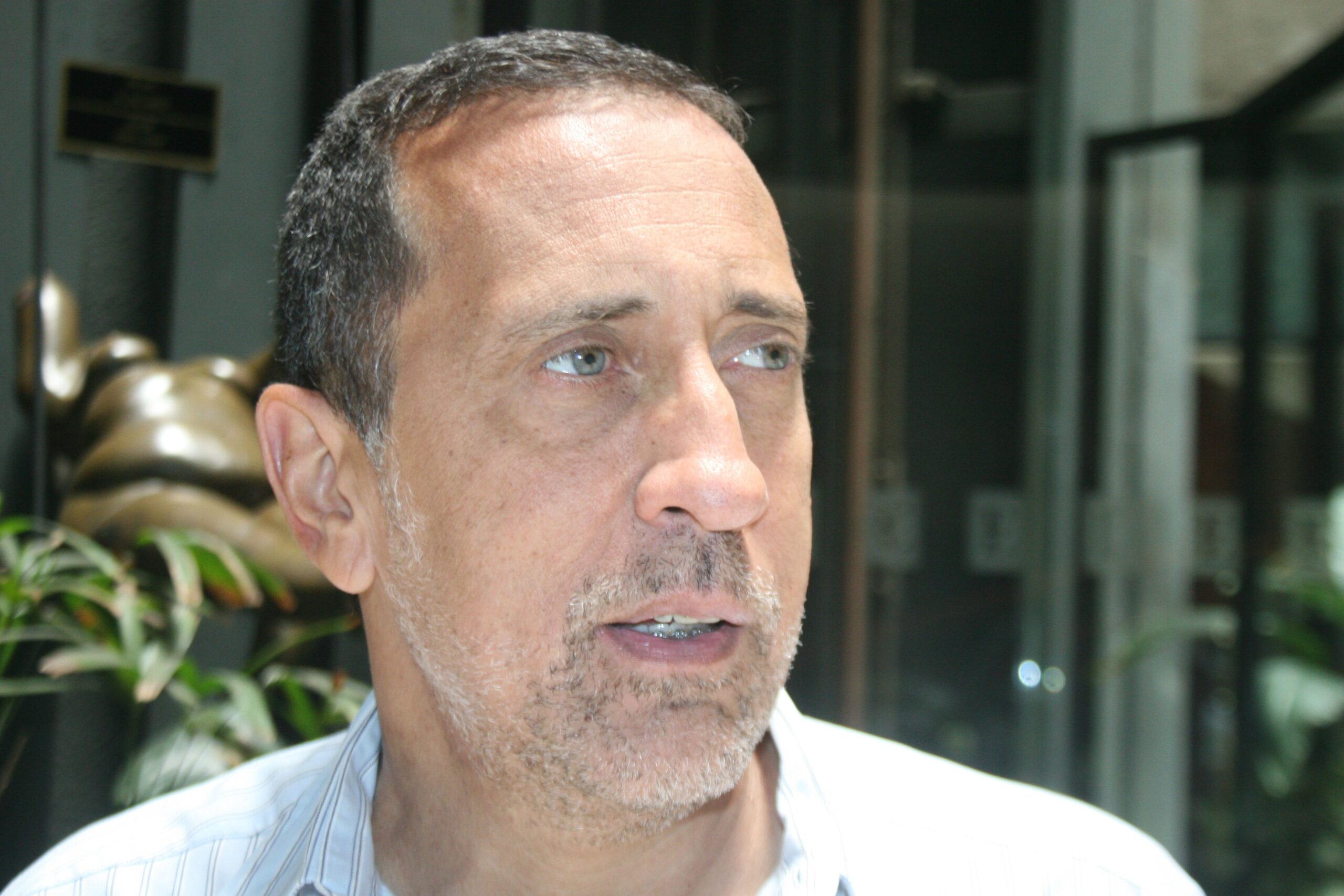 Economista critica política cambiaria del BCV por acelerar la devaluación del bolívar