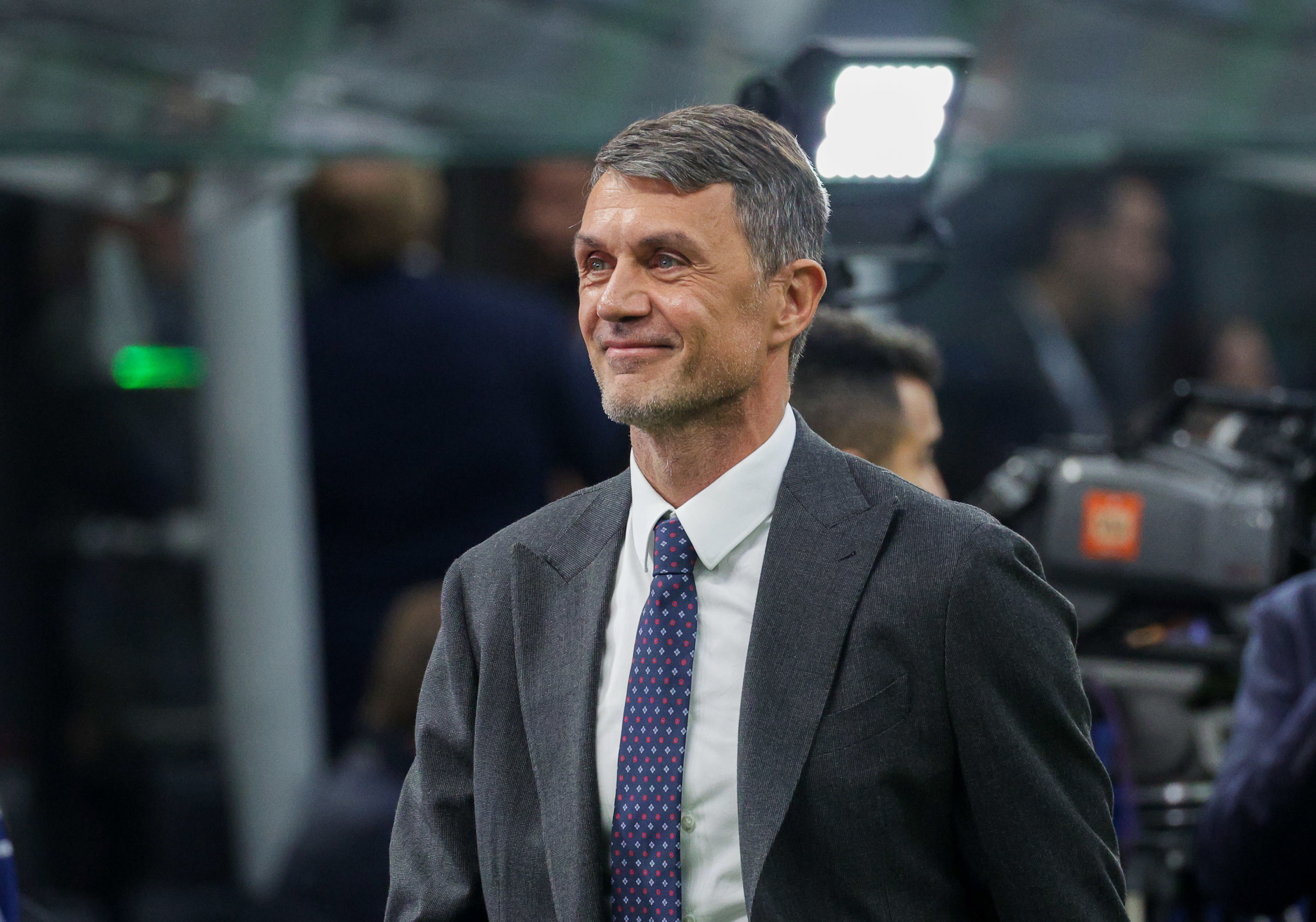 Italia confía en Paolo Maldini para reconstruir su fútbol y alcanzar el Mundial 2030