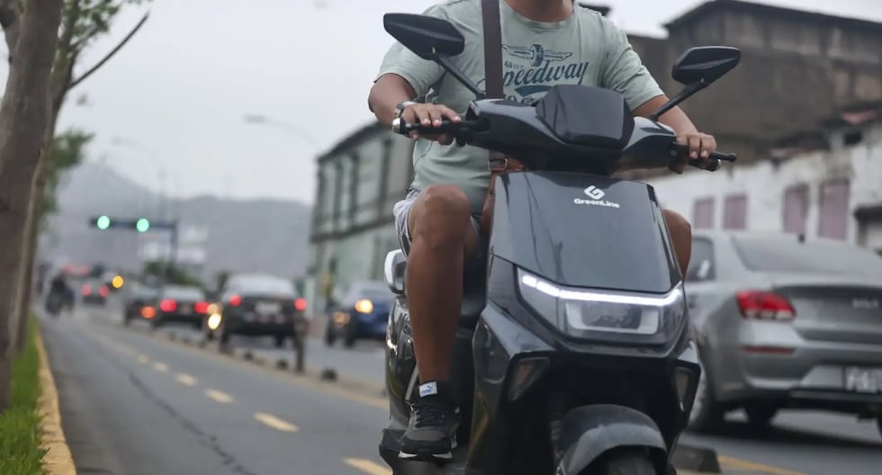 Regulaciones para motocicletas eléctricas en ciclovías: multas y requisitos de registro
