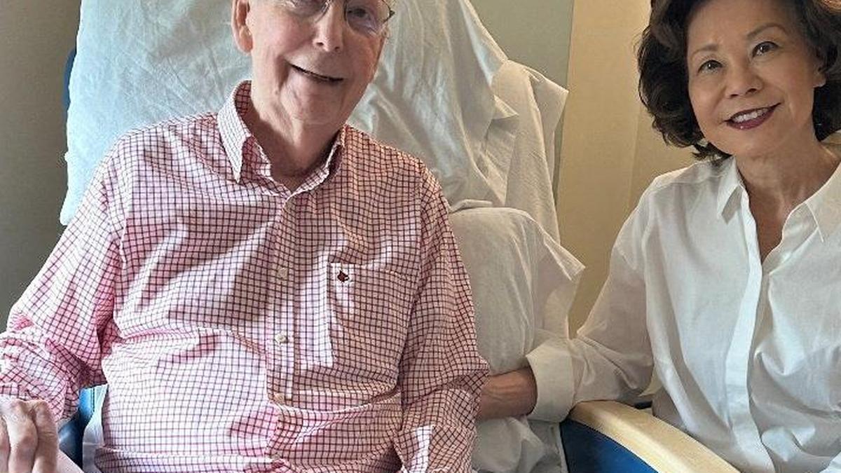US Senator Mitch McConnell delays Senate return due to health issues