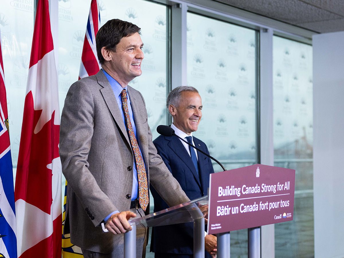 Federal-Provincial Pipeline Deal Sparks Debate Over Trade Barriers and Economic Impact
