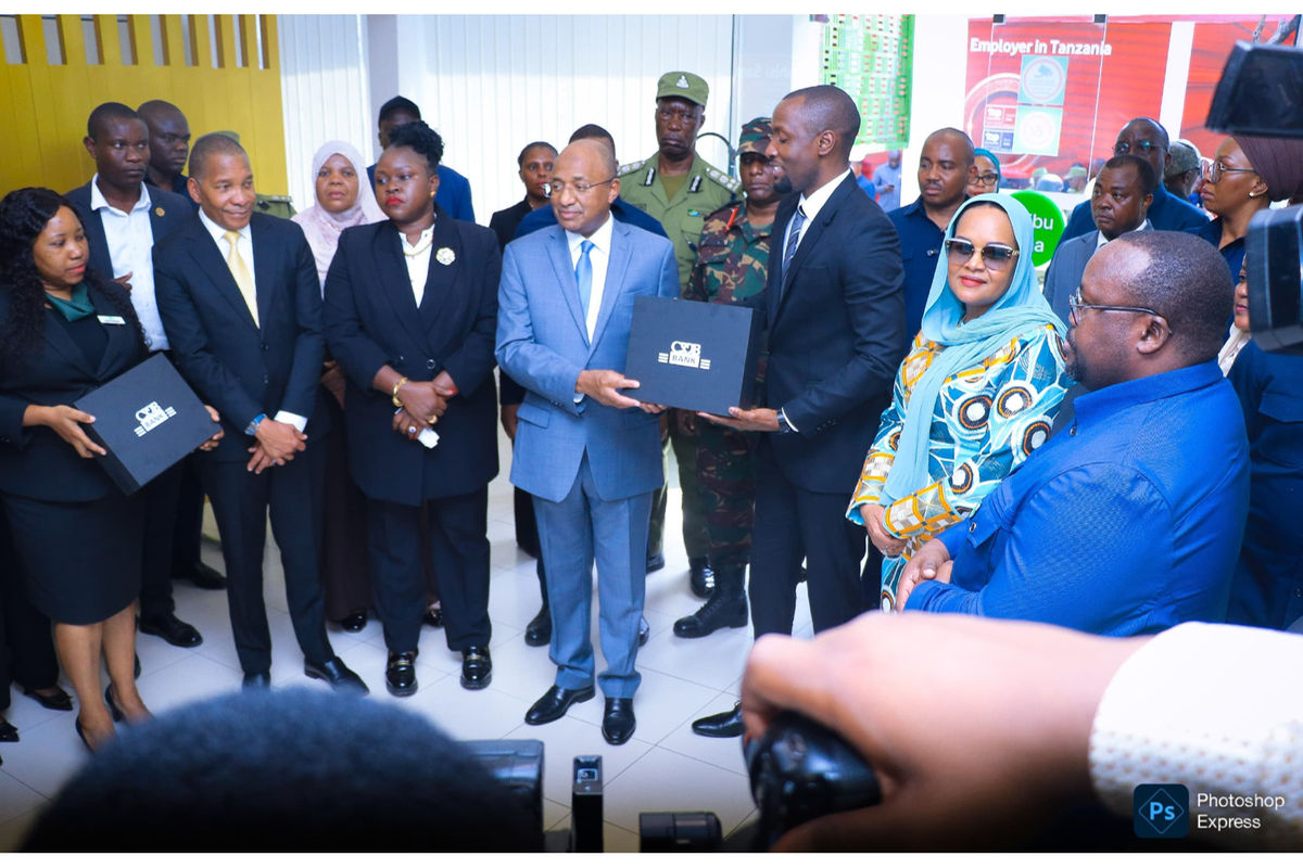 President Mwinyi praises CRDB's role in Tanzania's economic growth during DITF visit