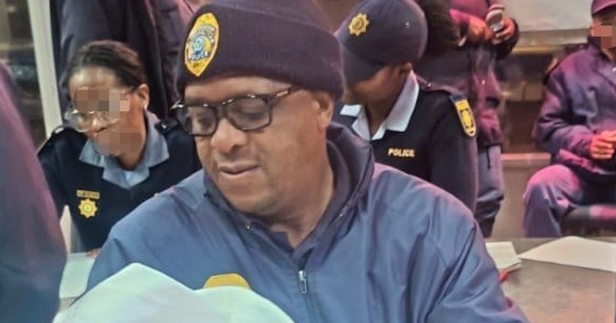 JMPD officers rescue abandoned newborn baby in Johannesburg
