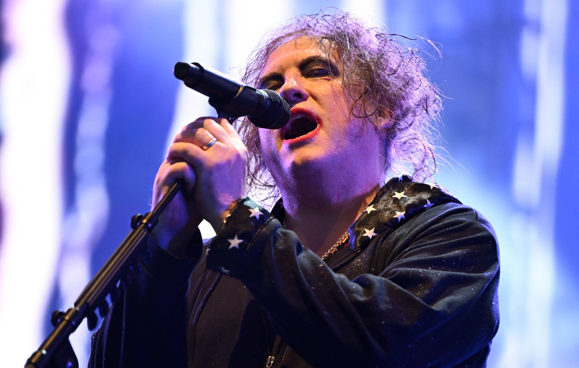 Robert Smith Criticizes FIFA's World Cup Halftime Show Curated by Chris Martin