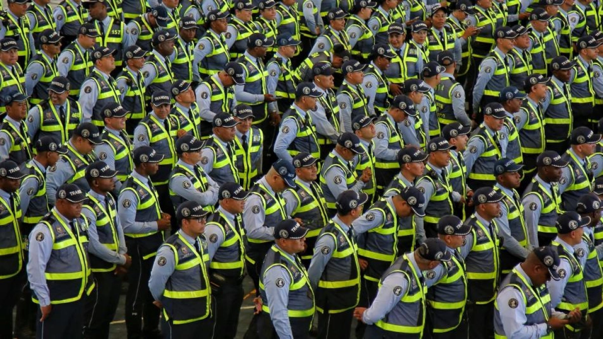 Alcaldía de Cali desmiente despidos inmediatos de agentes de tránsito y explica el avance del concurso de méritos