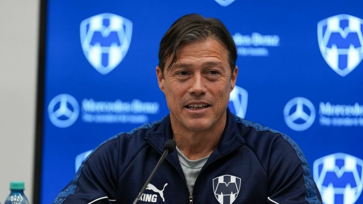 Rayados busca reforzar su plantel con Orbelín Pineda y otros fichajes