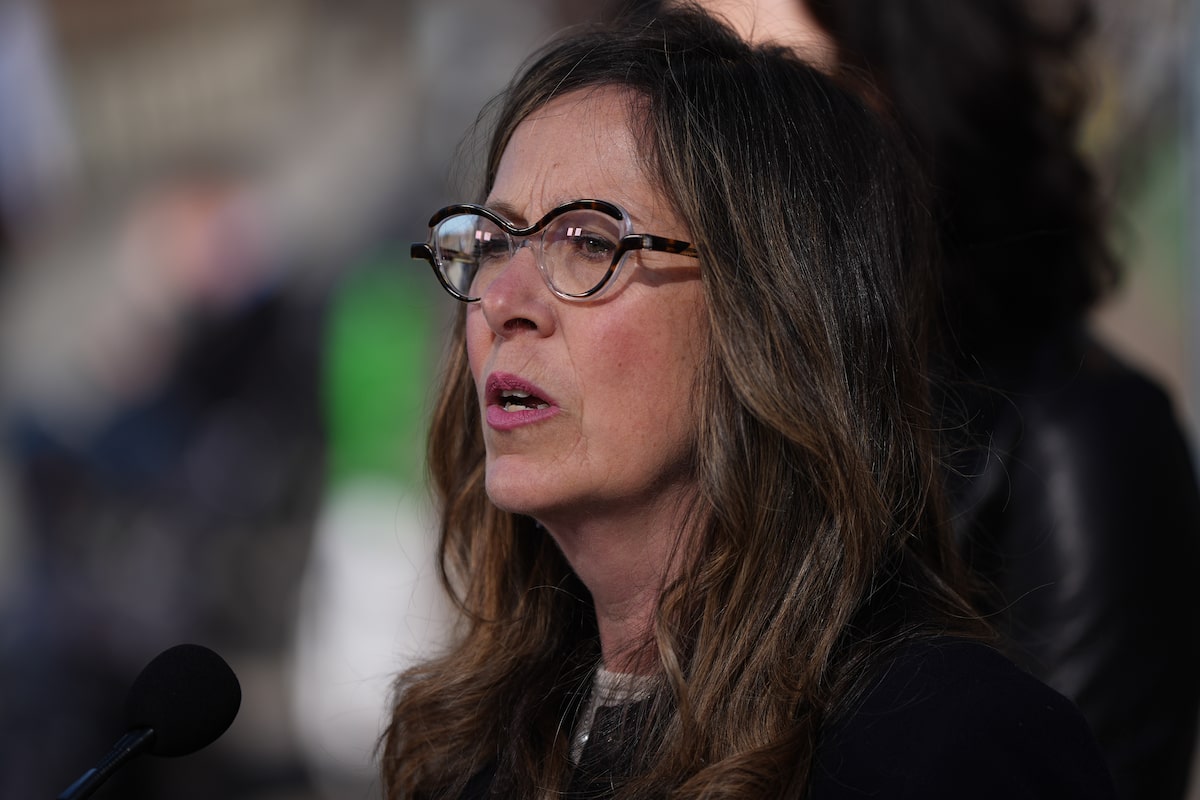 Former federal NDP candidate Trisha Estabrooks announces provincial run
