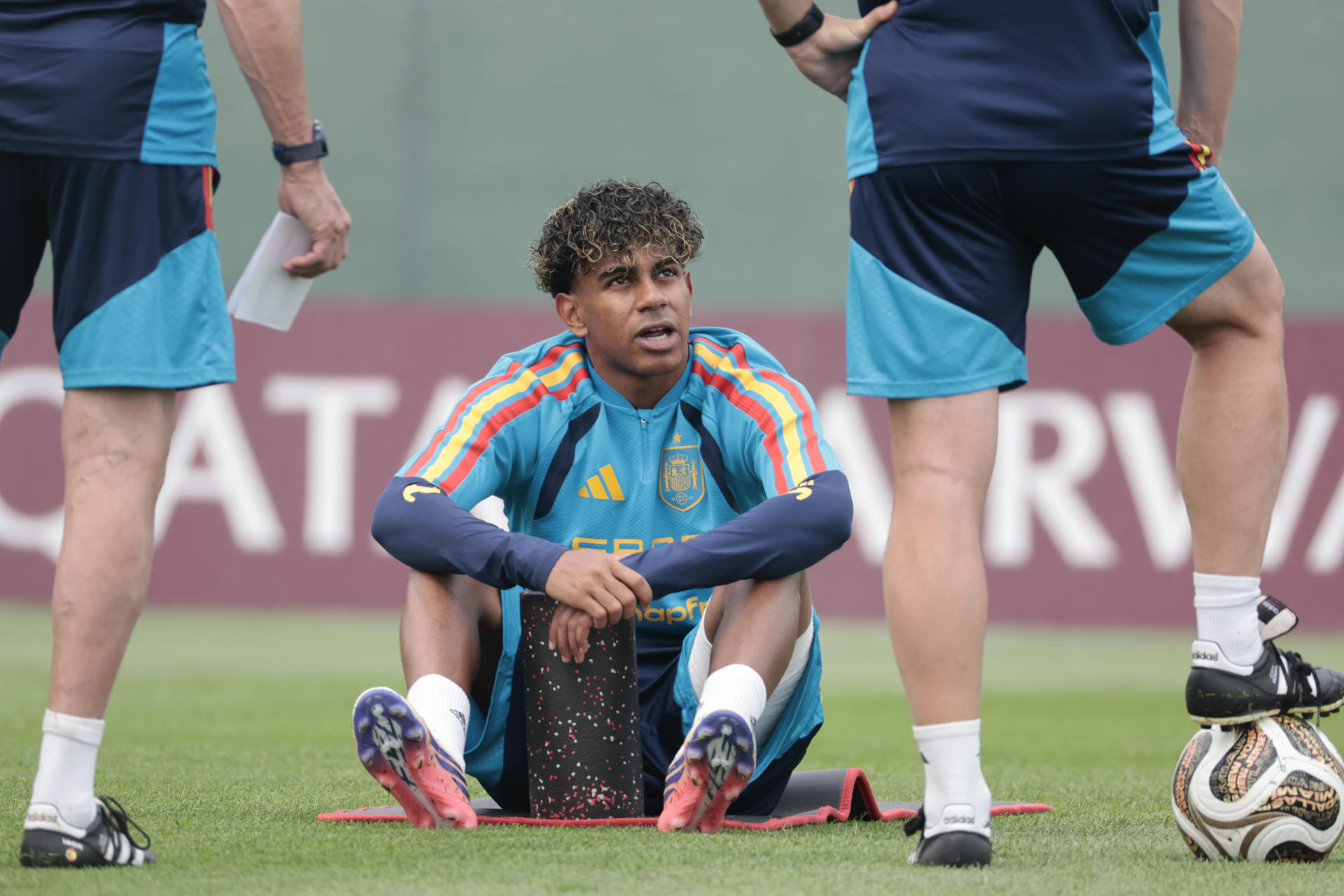 Lamine Yamal realiza trabajo diferenciado por precaución antes de la final del Mundial 2026 contra Argentina