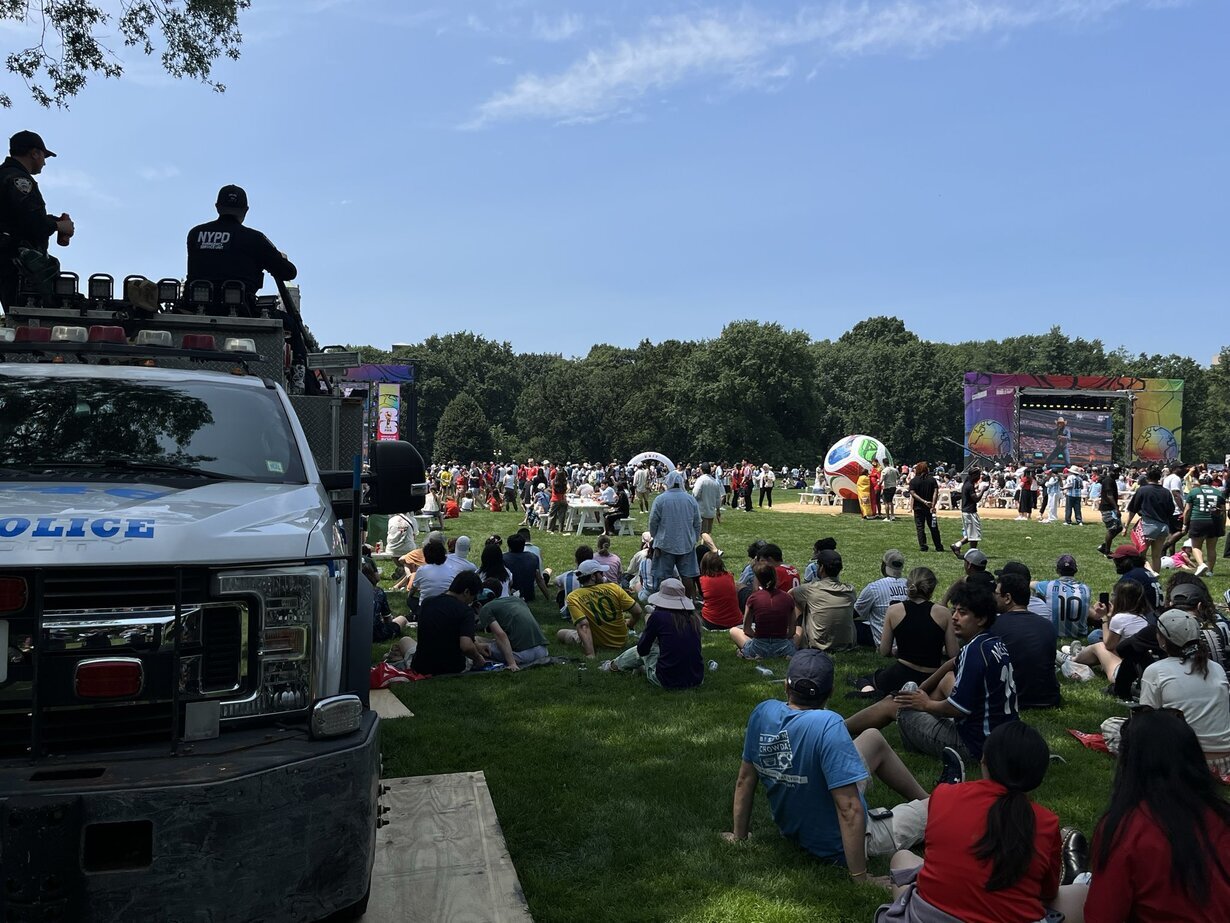 Fanáticos de Argentina y España se reúnen en Central Park para ver la final del Mundial 2026