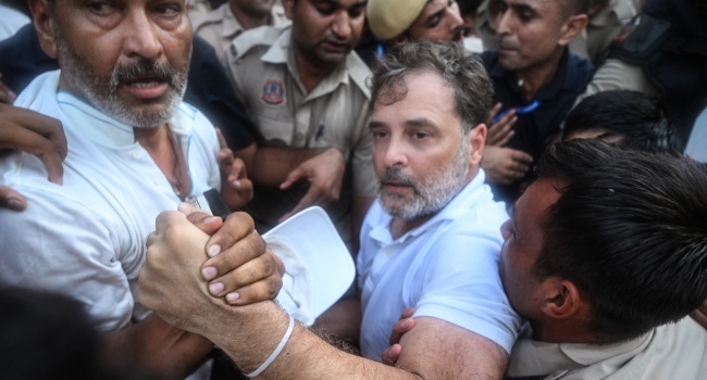 Opposition Leader Calls for PM's Resignation Amid Protests and Police Crackdown