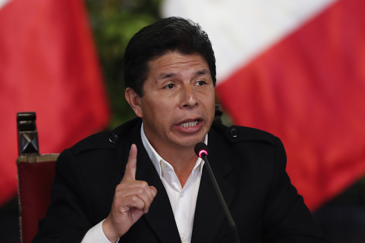 Corte Suprema de Perú extiende prisión preventiva a Pedro Castillo por investigación de corrupción