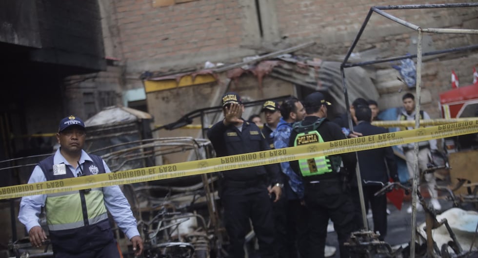 Incendio en Cercado de Lima deja 10 muertos, incluidos 5 menores