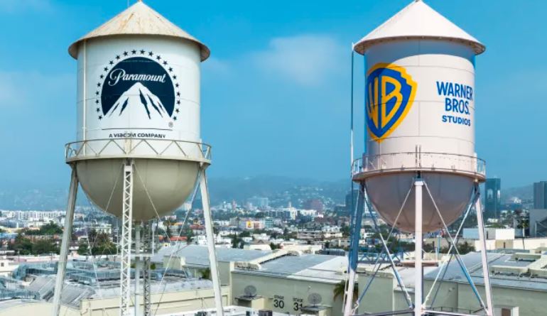 Justicia de EE.UU. prolonga incertidumbre en fusión entre Paramount y Warner Bros