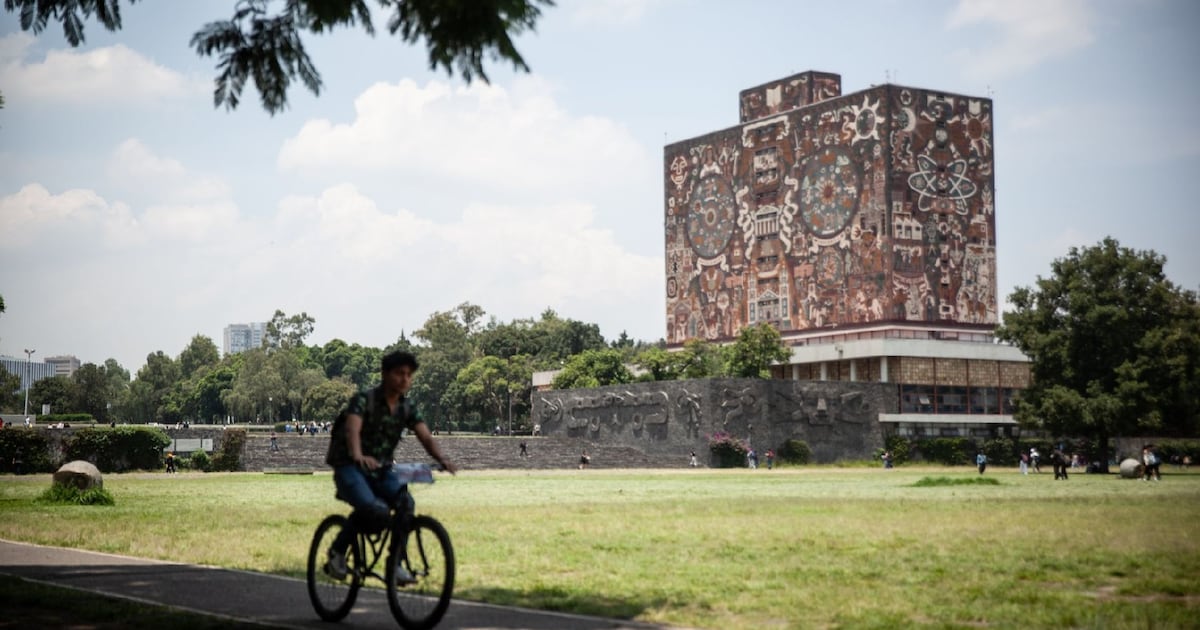 Aspirantes a la UNAM exigen transparencia tras irregularidades en examen de admisión