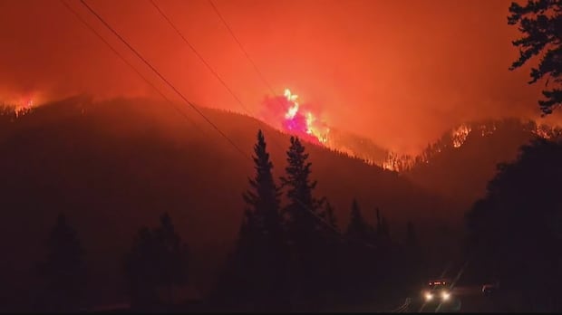 Evacuation Orders Expand Around Clinton, B.C., as Two Wildfires Threaten Community