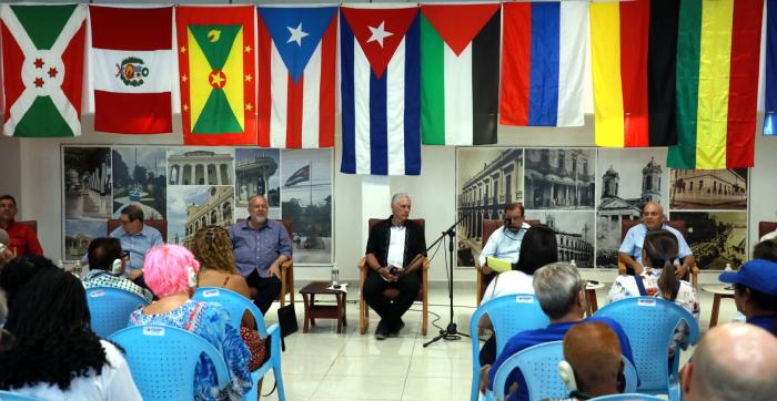 Díaz-Canel denuncia impacto del bloqueo estadounidense en sostenibilidad energética y salud cubana