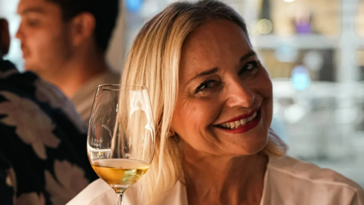 Antonella Amodio: Defiende el maridaje entre pizza y vino como tradición italiana