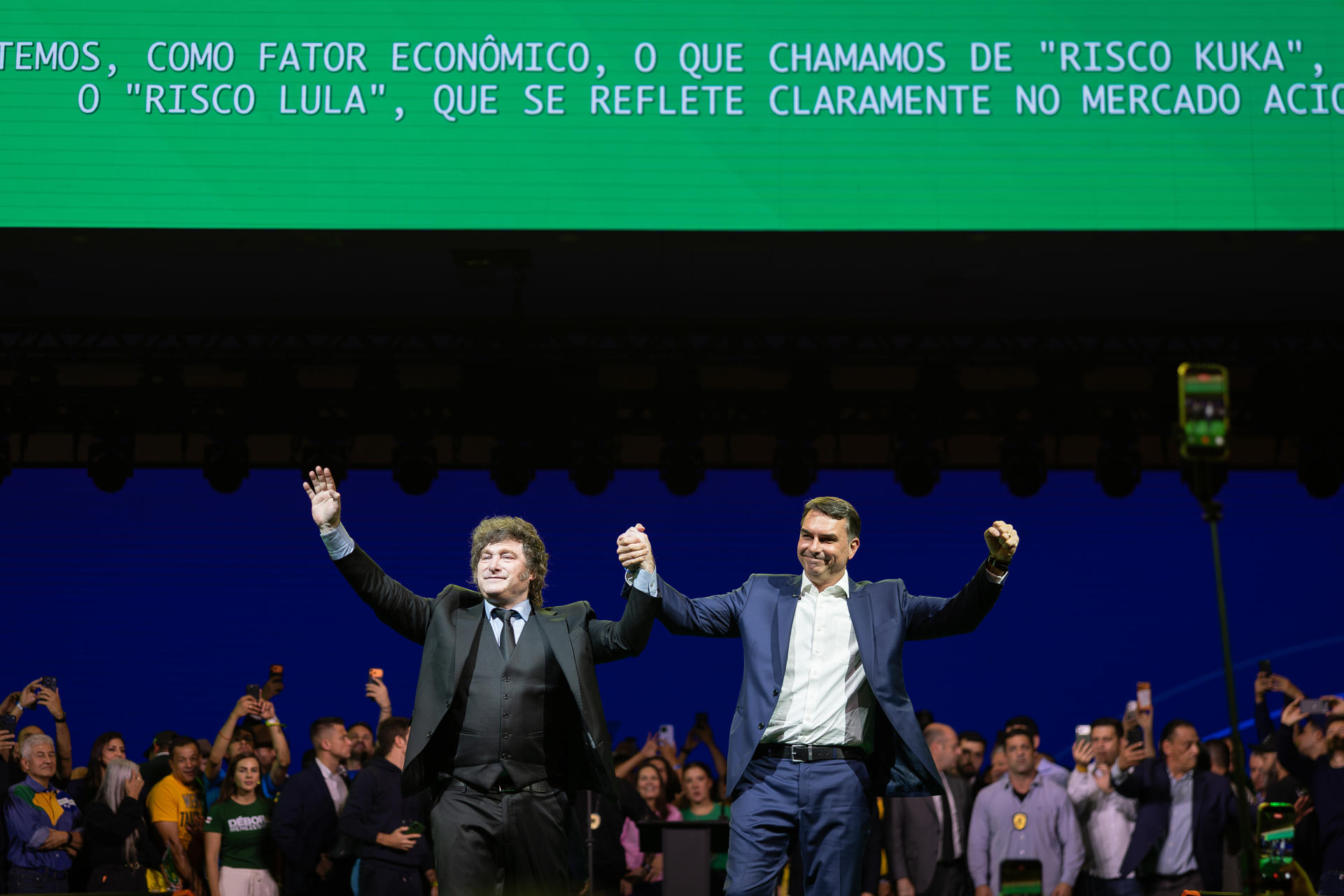 Brasil llama a consultas a su embajador tras críticas de Milei a Lula