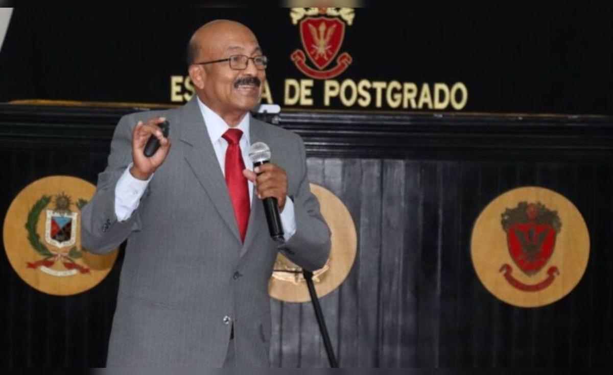 Reto Otero asume presidencia de la Cámara de Diputados en el periodo 2026-2027