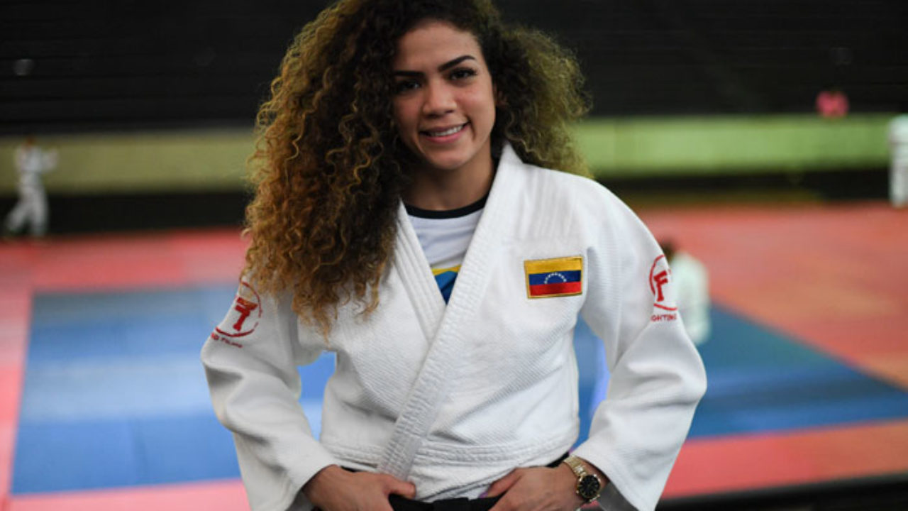 Judoca venezolana Anriquelis Barrios conquista el oro en los Juegos Centroamericanos