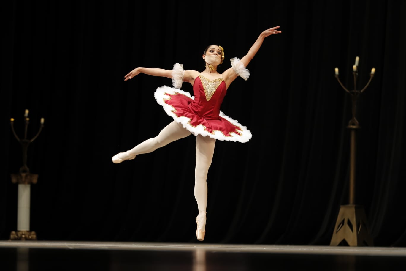 Ballet Nacional de Guatemala presenta 'Coppélia' en el Teatro Nacional