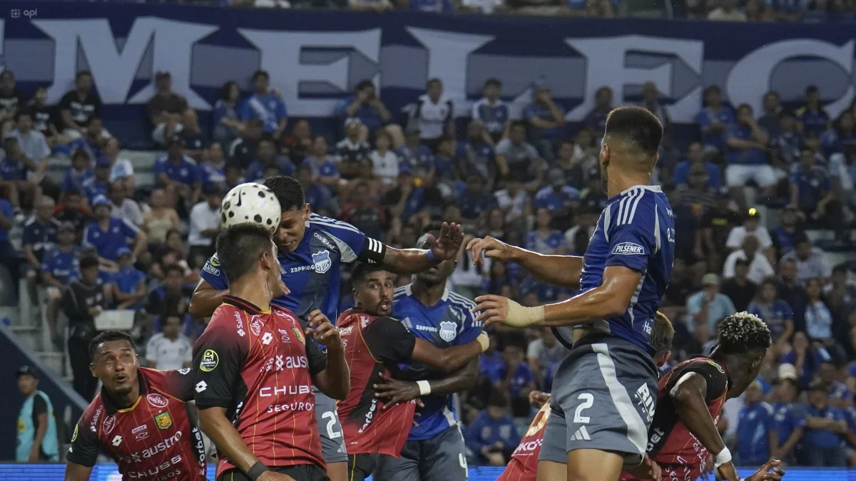 Deportivo Cuenca enfrenta a Emelec en la fecha 22 de la LigaPro