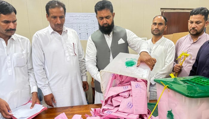 PML-N wins eight seats in AJK election phase, PPP secures four