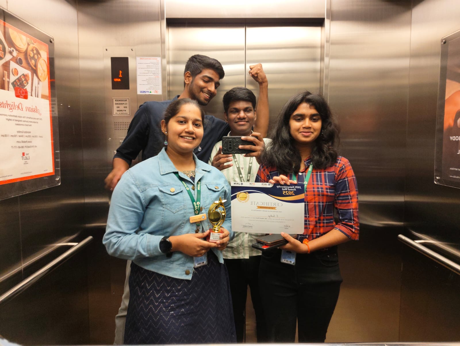 Mohit Joe presenting Nullence AI at JEFW 2025 – Mohit Joe R winning Runner-up in Glitch Pitch competition at JAIN Entrepreneurship Festival Week