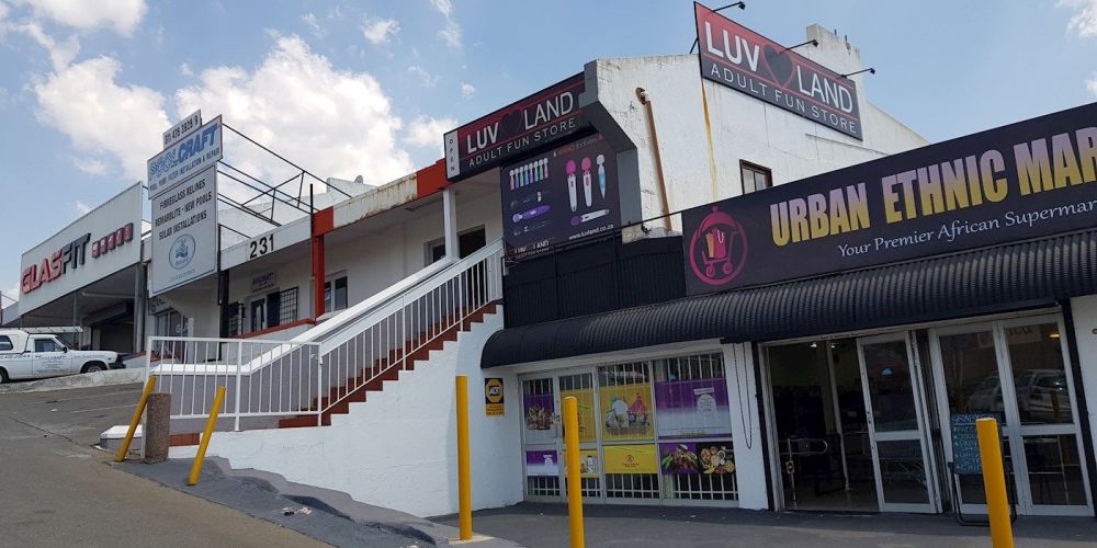 Blackheath Galleries Retail property to let in Blackheath GP