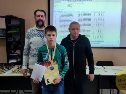 Молодые и юные ставропольские шахматисты приняли участие в благотворительном турнире