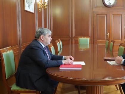 Казбек Коков провел рабочую встречу с главным государственным санитарным врачом региона