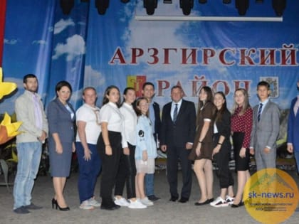 За активную жизненную позицию арзгирскую молодёжь наградили поездкой на выставку «Россия»
