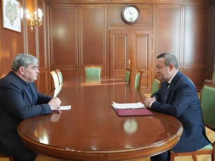Глава КБР Казбек Коков провел рабочую встречу с исполняющим обязанности главы администрации Урванского района Хазритом Тлежуковым
