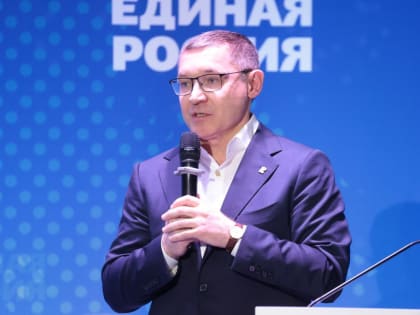 «Коммерсант»: «Единая Россия» перестроит институт сторонников партии