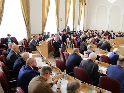 Парламент КБР приступил к работе в весенней сессии 2025 года