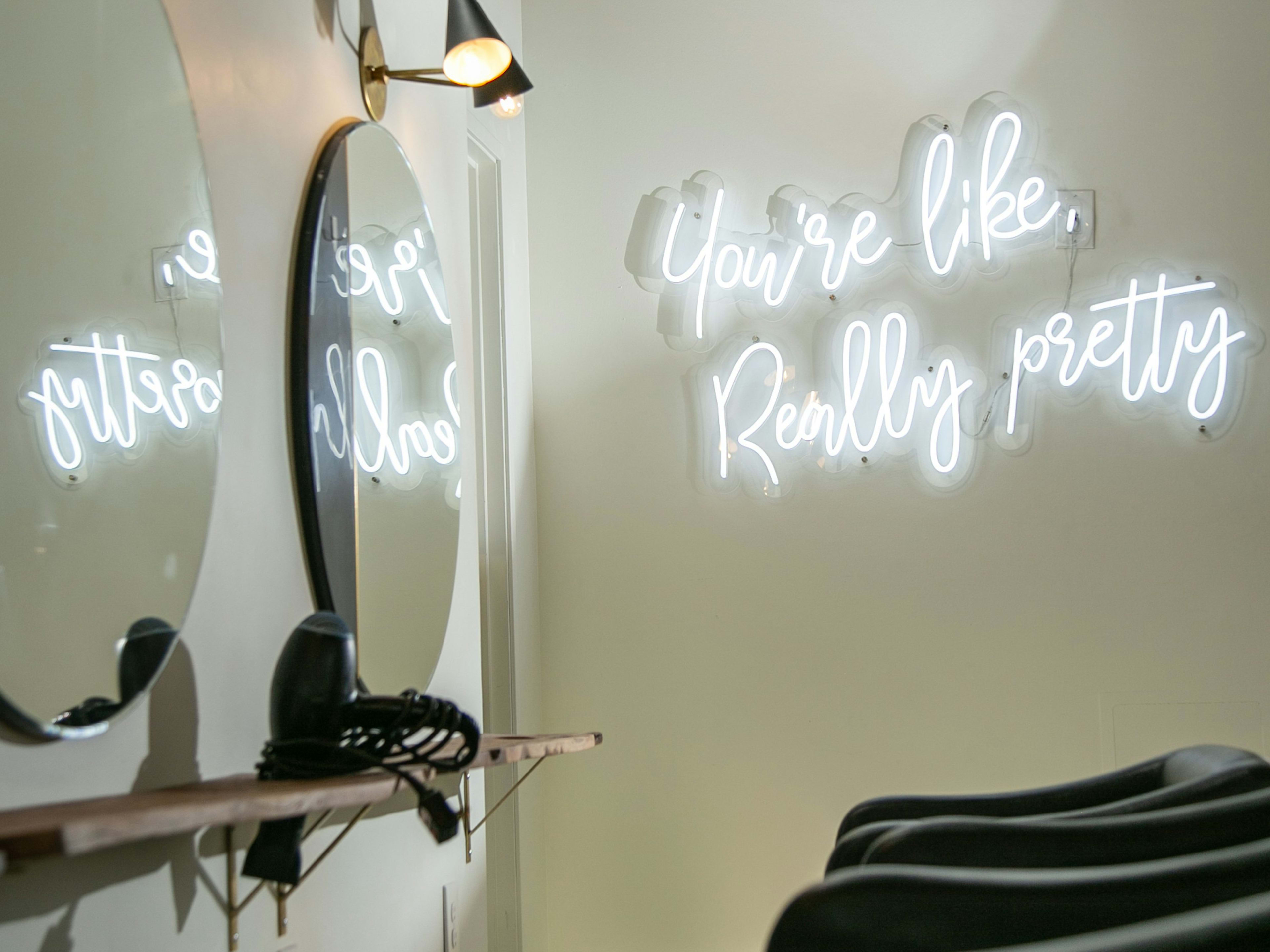 Salon stations and equipment