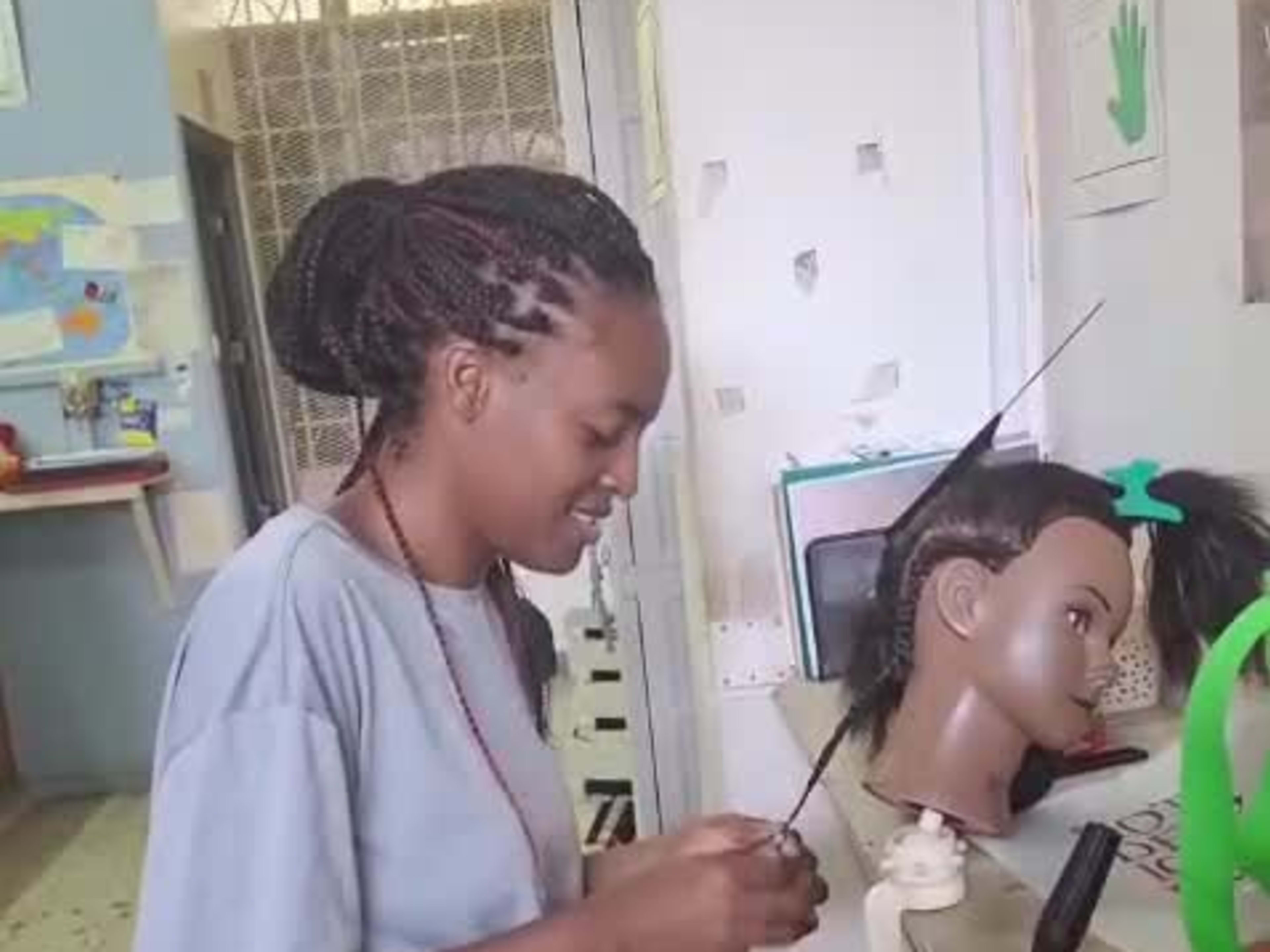 Professional Braiding Program video 2