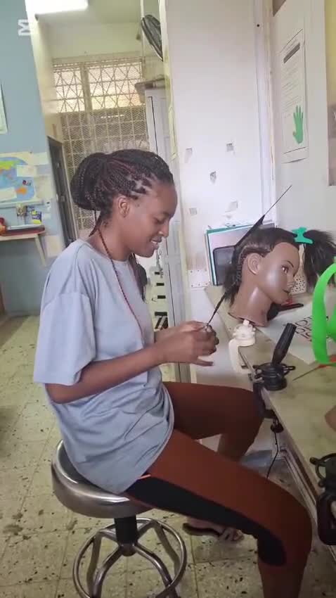 Professional Braiding Program video 2