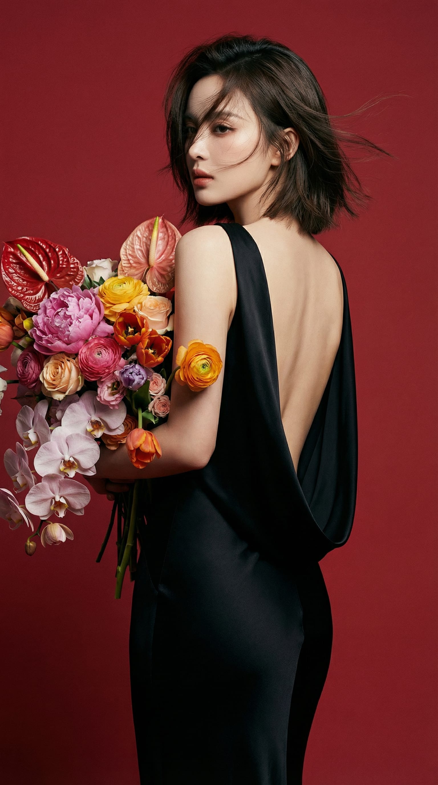 高定露背花束人像