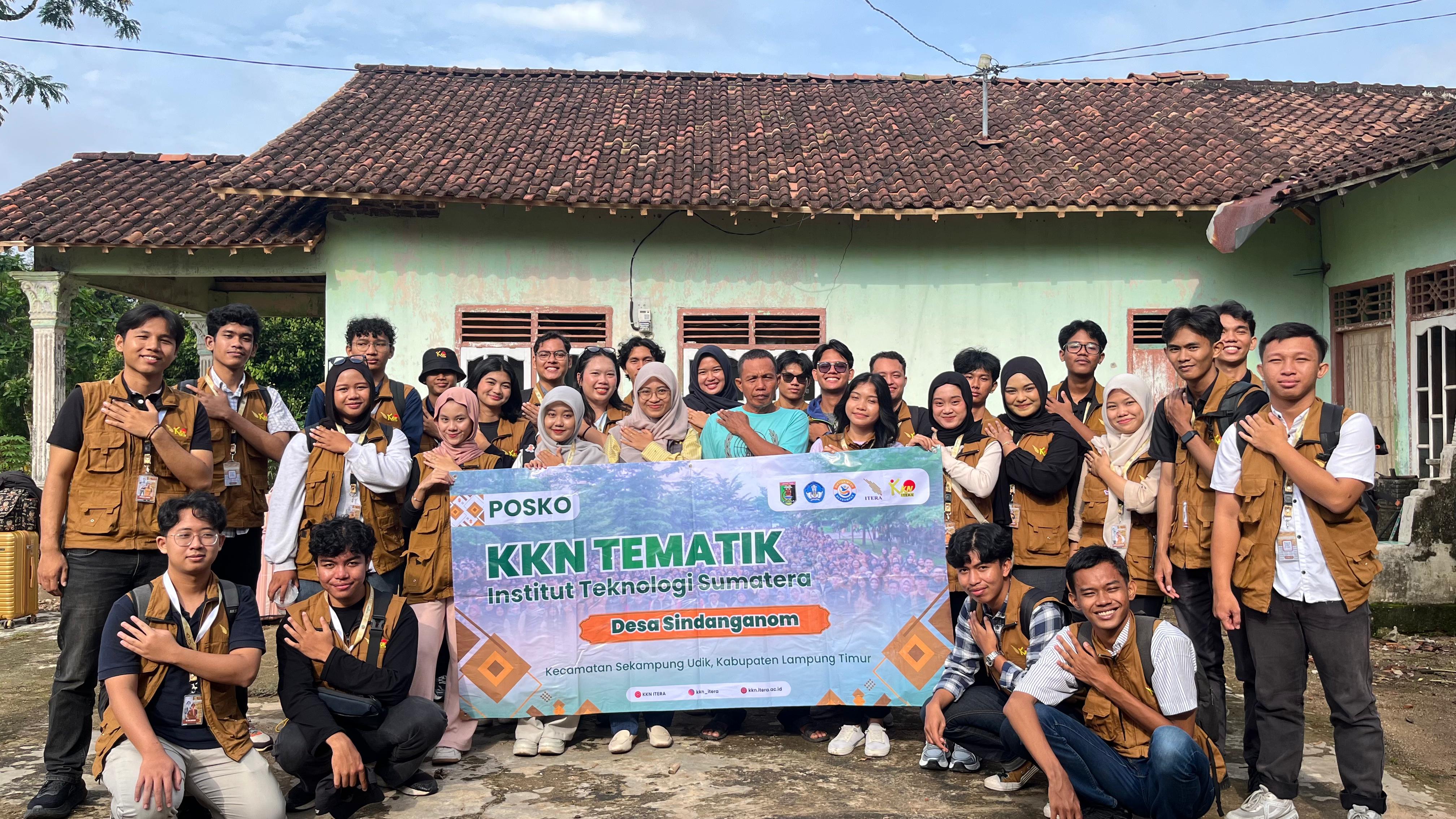 Pengimplementasian Model OCR untuk Membantu Warga Desa Sindang Anom dalam Mengelola Data