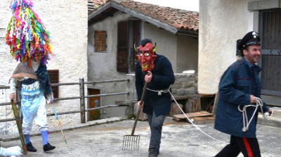 IL DIAVOLO E IL CARBONAIO DI PITO