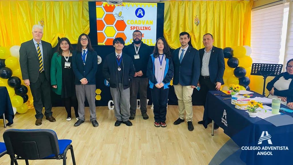 Destacada participación en spelling bee comunal