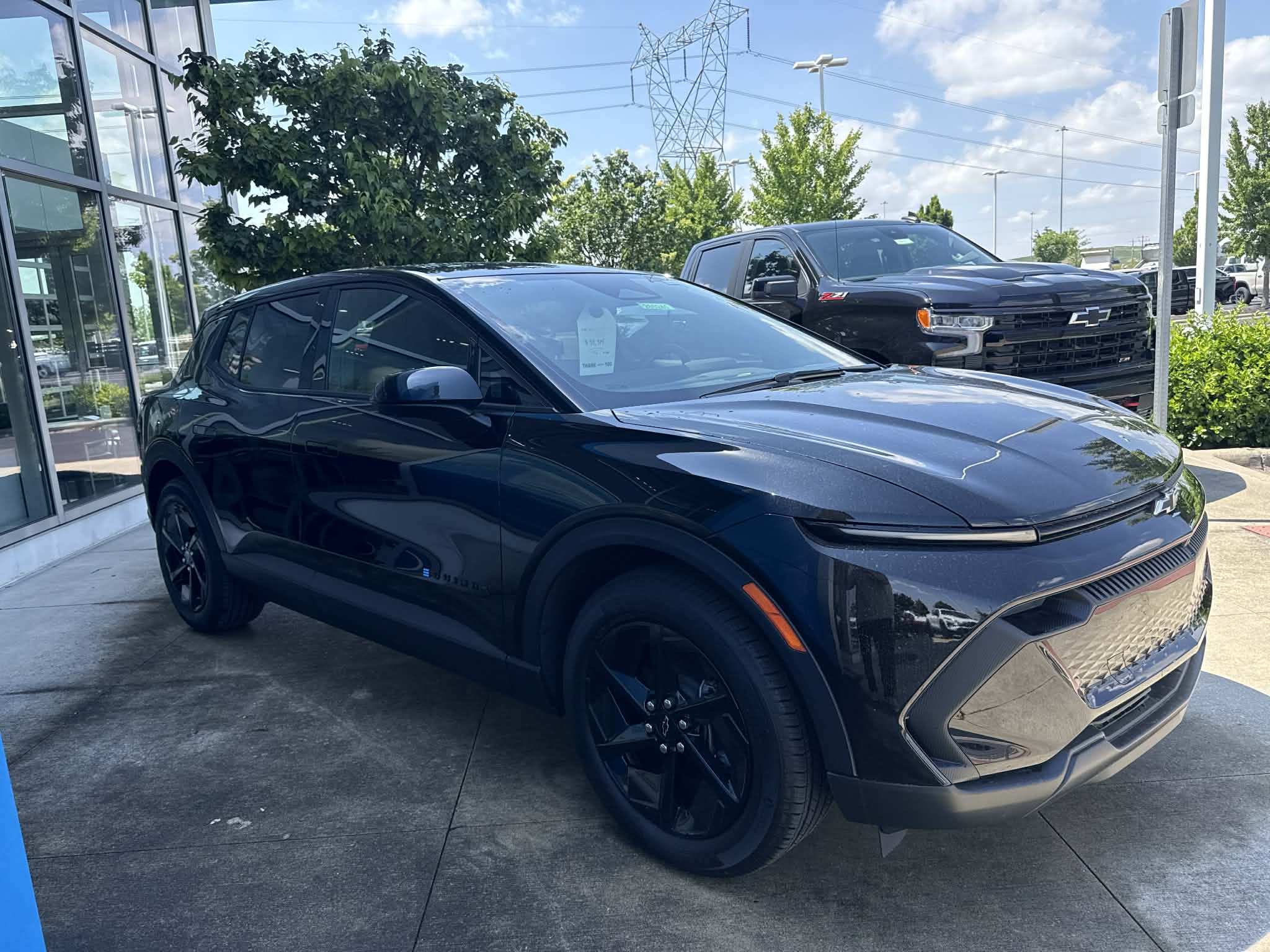 New Chevrolet vehicle on Scott's lot