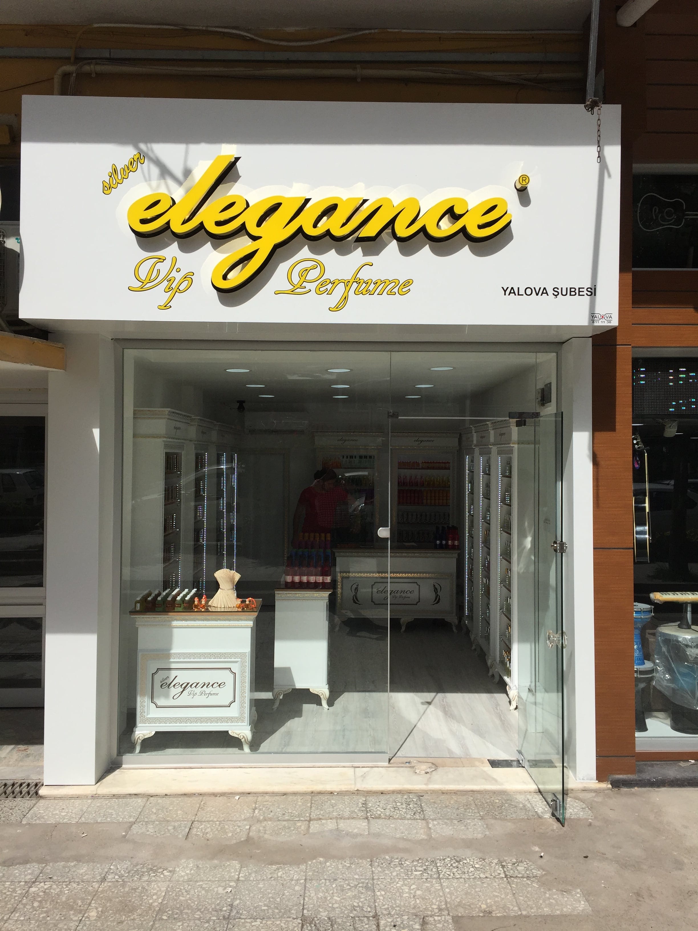 Elegance VIP Perfume store