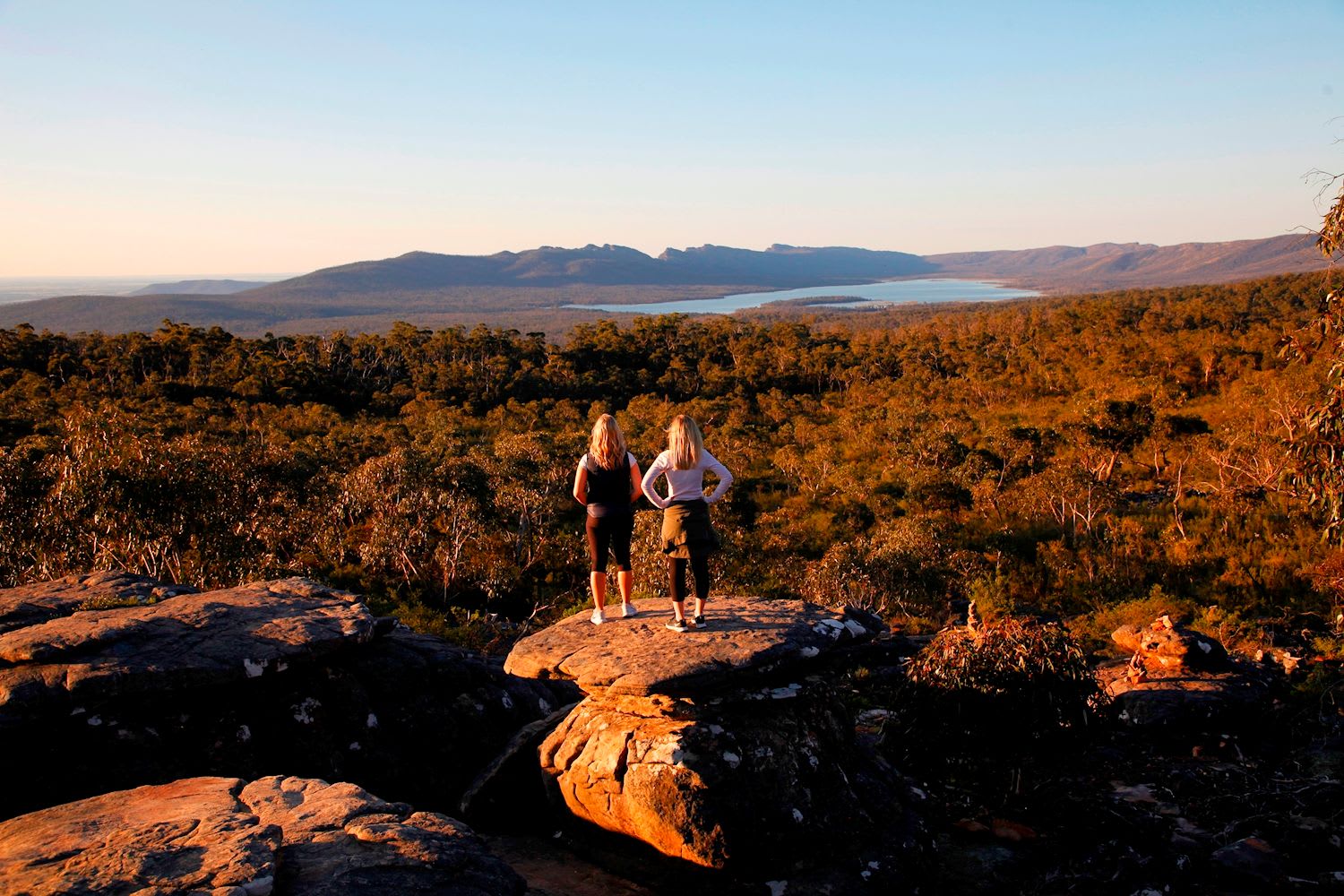 Adelaide to Melbourne 3 Day Tour (Shared Accommodation) - Image 2