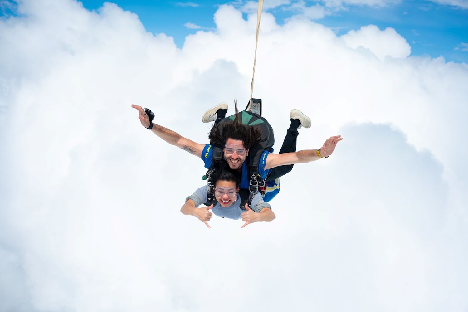 Great Ocean Road 15,000ft Tandem Skydive + Transfer - Image 3