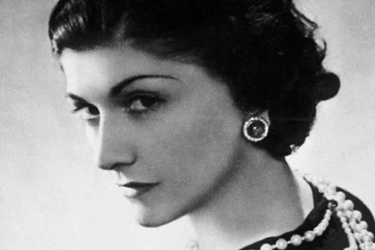 Maison: Chanel - La Revue du Luxe